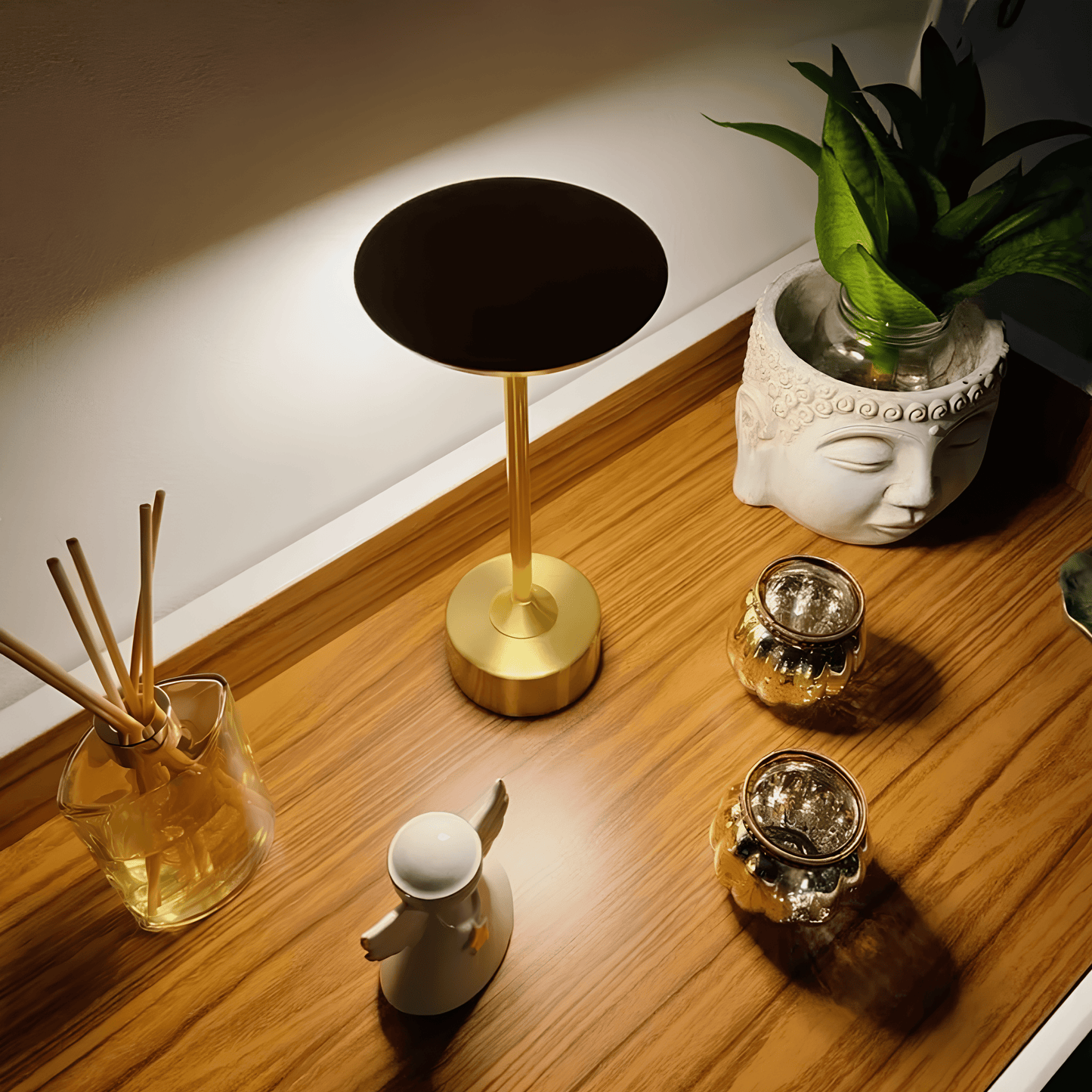 Luminária Sem Fio Recarregável Retro 3 Tons de Luzes - Illumi Touch