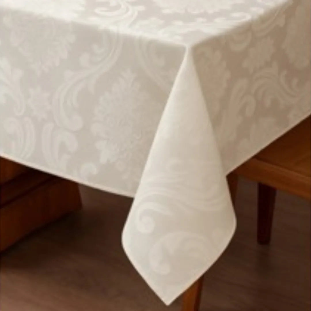Toalha de Mesa Jacquard - Coleção Noite Feliz